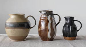 DF4890 Stoneware Pitcher, Matte Black Reactive Glaze